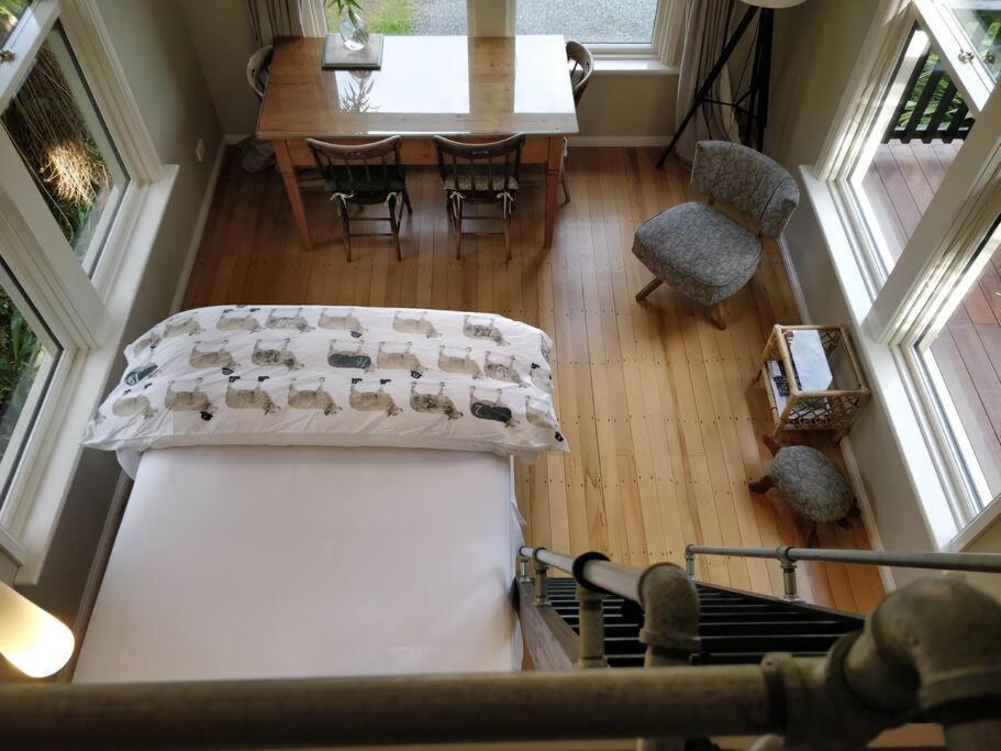 Hotel Tiny House In The Sky à Dunedin Extérieur photo