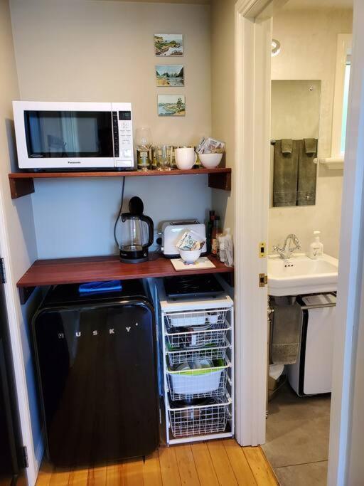 Hotel Tiny House In The Sky à Dunedin Extérieur photo